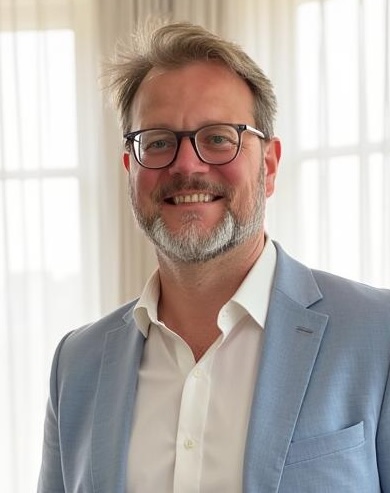 Portrait Frank Bütefür